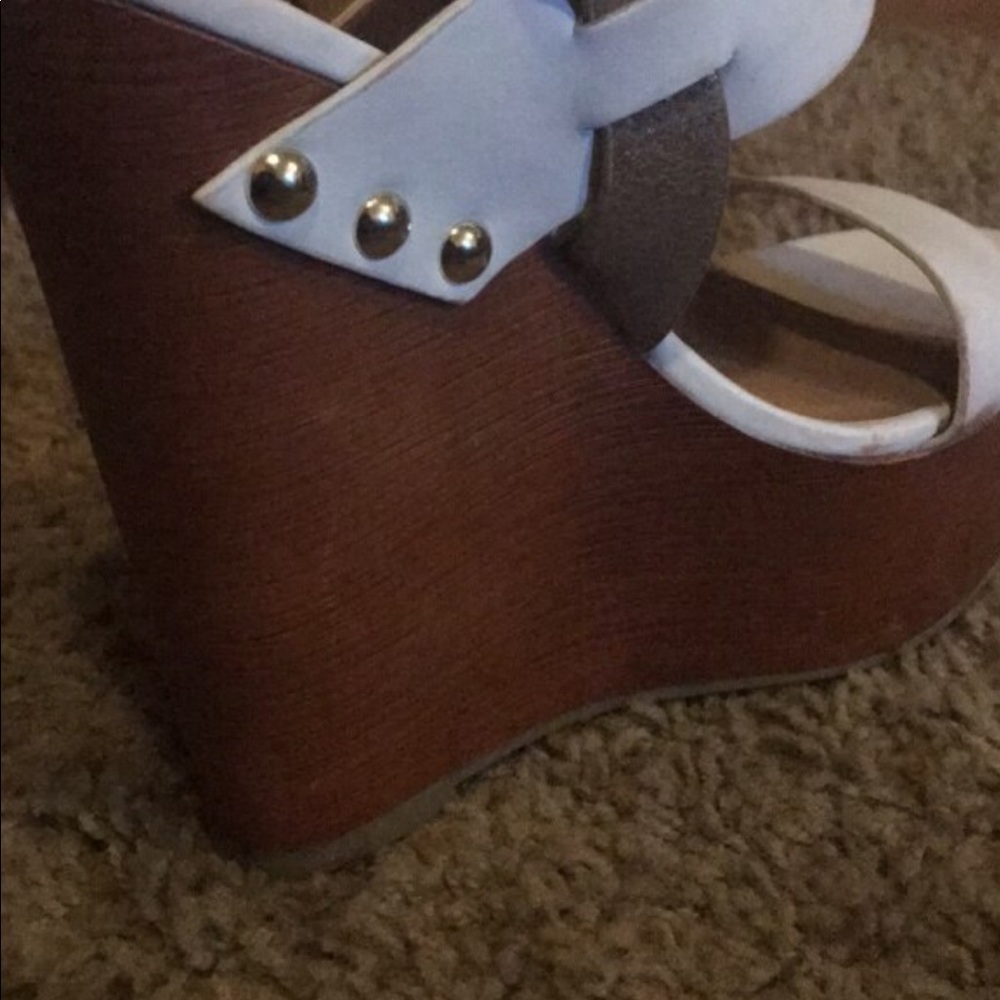 Wedges - Picture 3 of 3